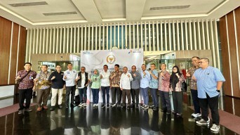 DPR RI dan ESDM Jatim Kunjungan Pertamina Jatimbalinus, Pastikan BBM Dalam Stok Aman