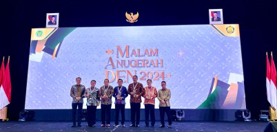 Lima Penghargaan dari DEN RI ke Pemprov Jatim