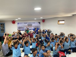 Berbagi Kasih, DPP GAMKI Ajak Anak Memiliki Cita-Cita 