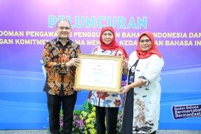 Jawa Timur Raih Penghargaan Provinsi Berkinerja Terbaik dalam UKBI