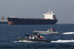 Iran Tutup Selat Hormuz, Rantai Pasok Global Terganggu