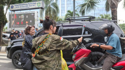 Seribu Mawar untuk Kaltim Damai dari Drupadi Baladika Kaltim