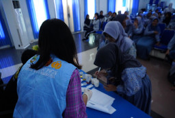 BNN Lakukan Tes Urine di SMAN 1 Bontang