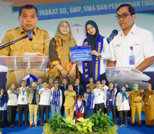 Pupuk Kaltim Tebar Beasiswa Pendidikan