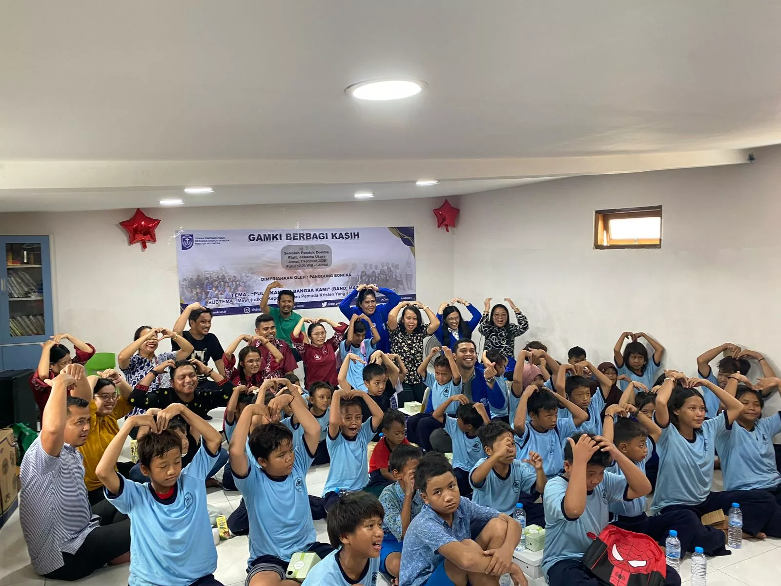 Berbagi Kasih, DPP GAMKI Ajak Anak Memiliki Cita-Cita 