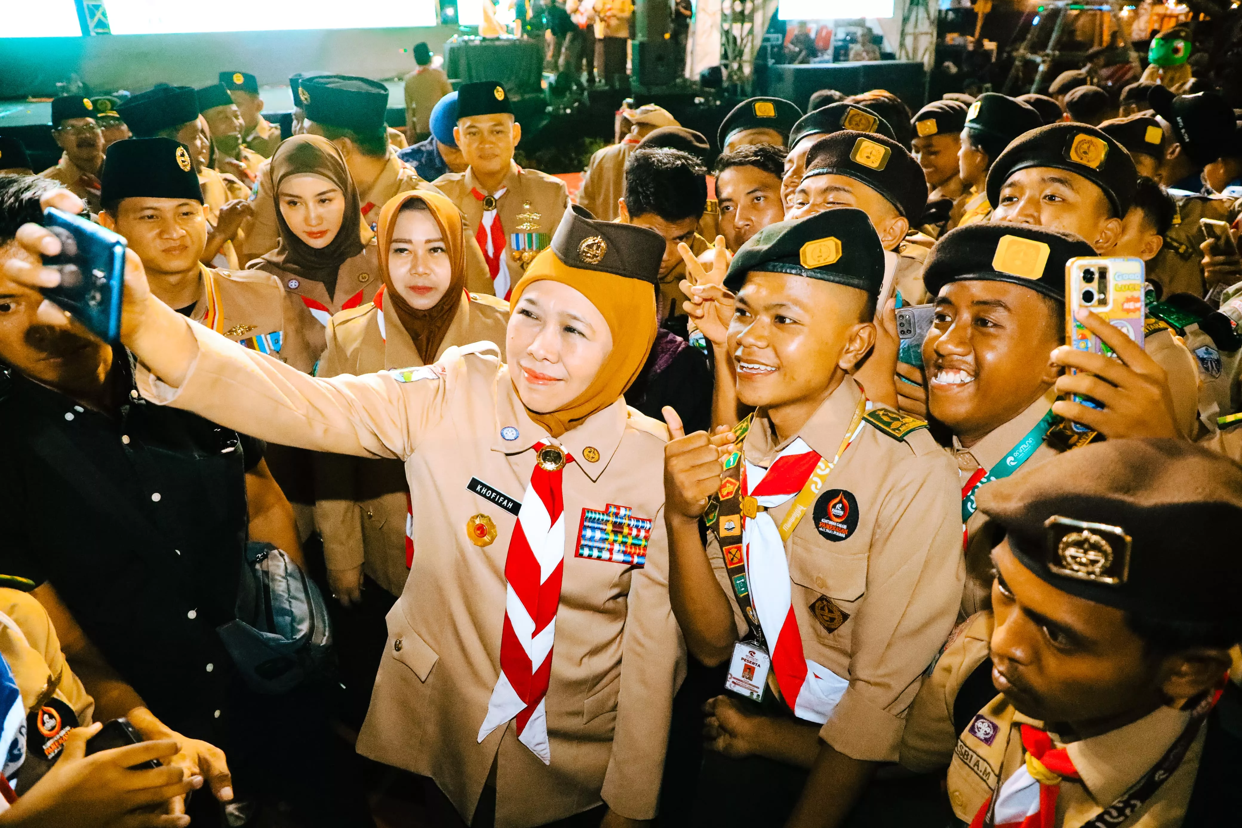 Peringatan Hari Kepanduan Sedunia, Gubernur Khofifah Ajak Pramuka Lebih Produktif dan Kontributif