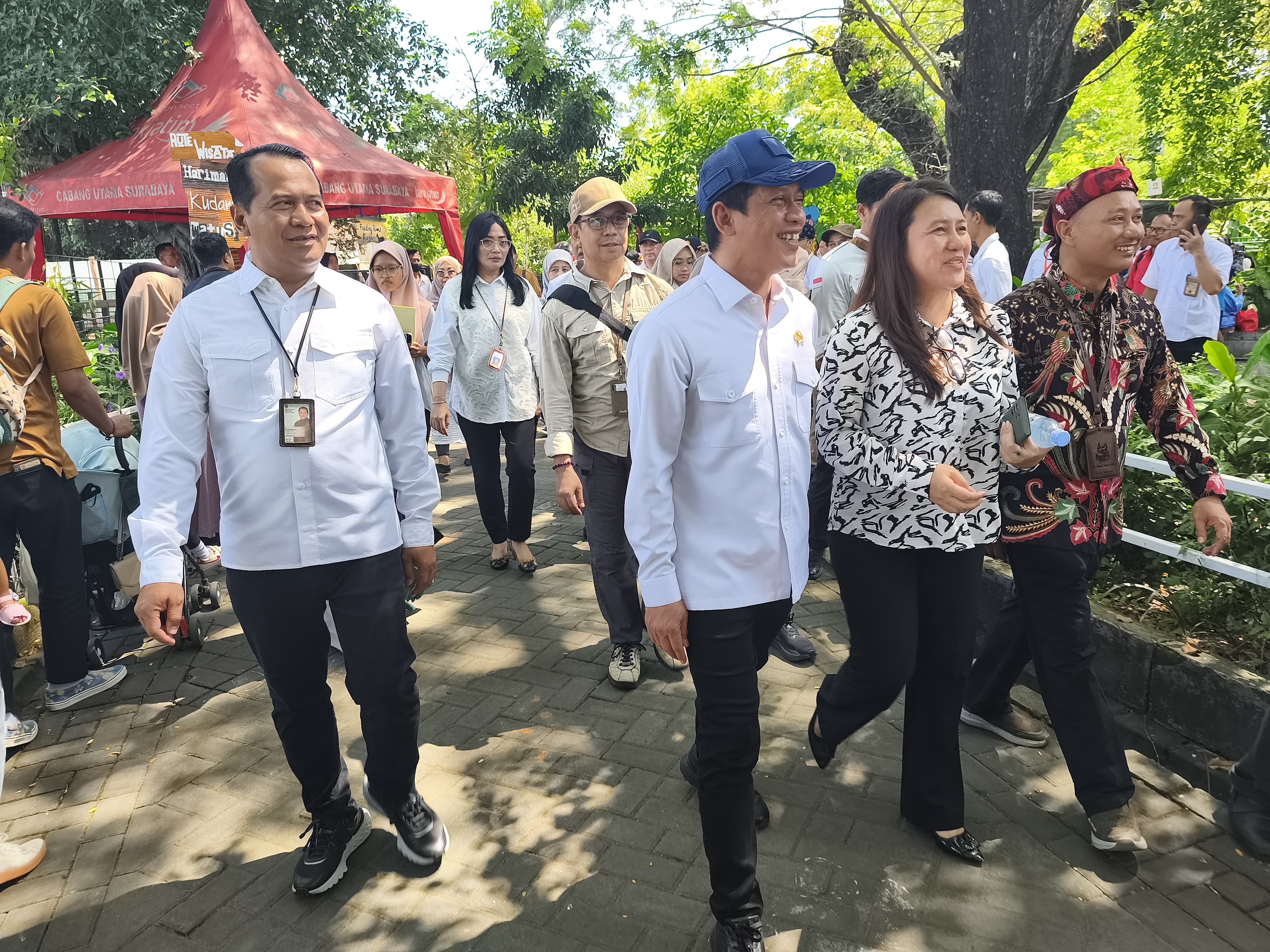 Menteri LH Puji Trobosan Berseri Inisiasi Khofifah