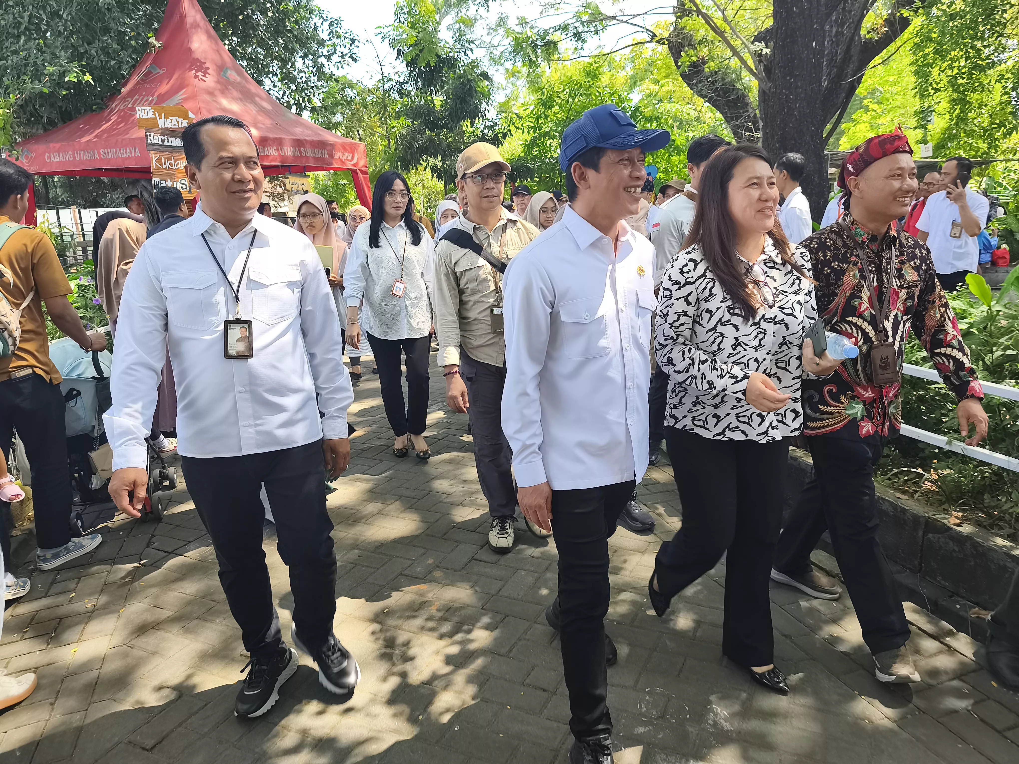 Menteri LH Puji Trobosan Berseri Inisiasi Khofifah