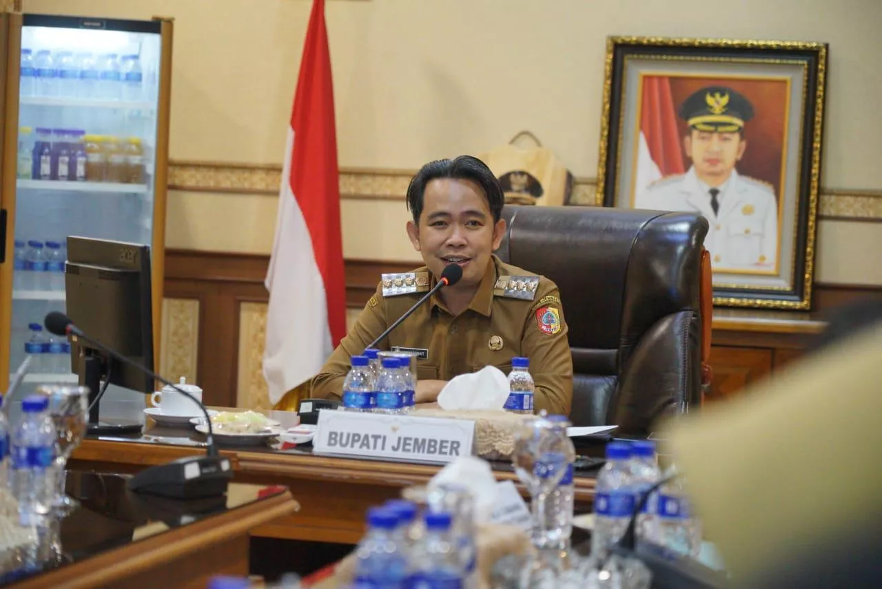 Bangun Desa dan Berantas Kemiskinan, Gus Fawait Jadi Bupati dengan Kepuasan Tertinggi Versi The Republic Institute