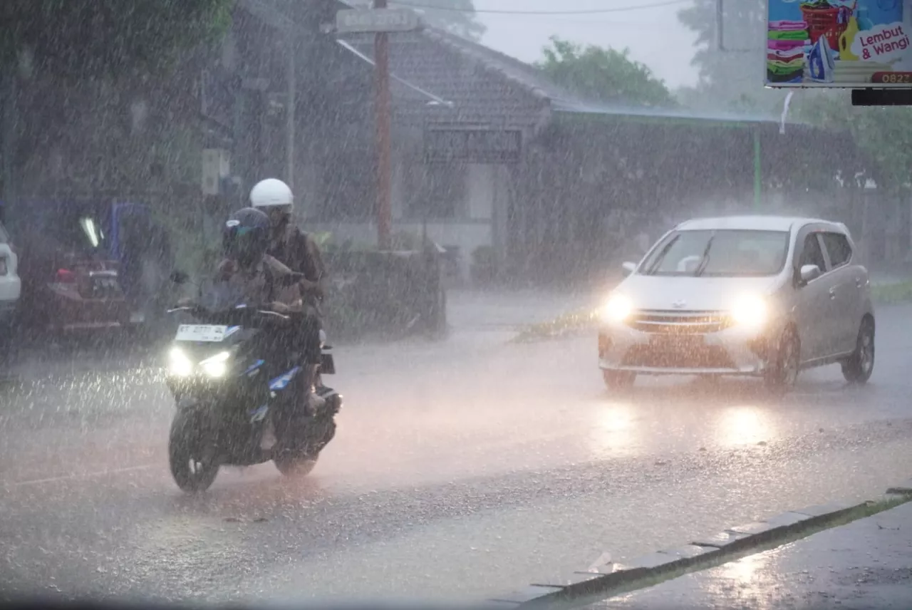 Baru Hujan Beberapa Jam, Bontang Langsung Dikepung Banjir!