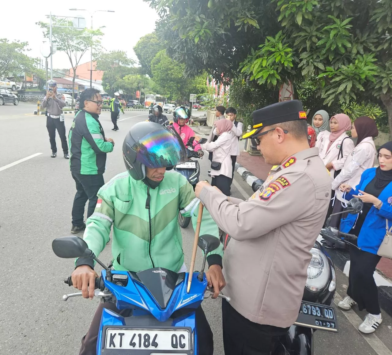 Ojol Bontang Tidak Demo, Gelar Doa untuk Affan Kurniawan