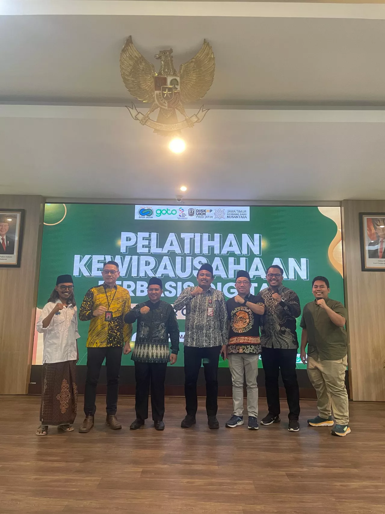 102 Alumni Pesantren Ikuti Pelatihan Kewirausahaan Digital OPOP Jatim di Surabaya