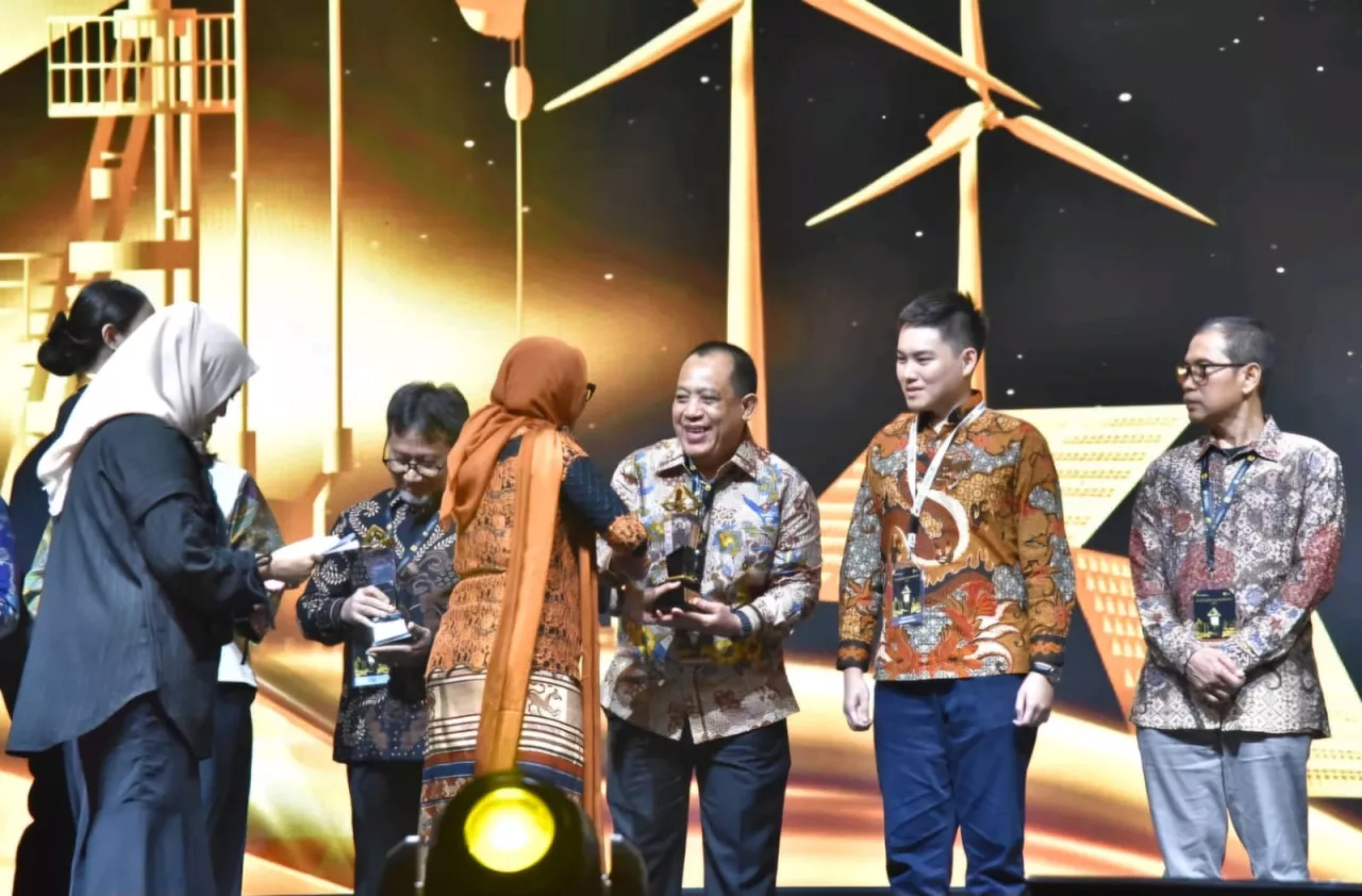 Komitmen Pemprov Jatim di Sektor EBT Diganjar Berbagai Penghargaan Dua Tahun Terakhir