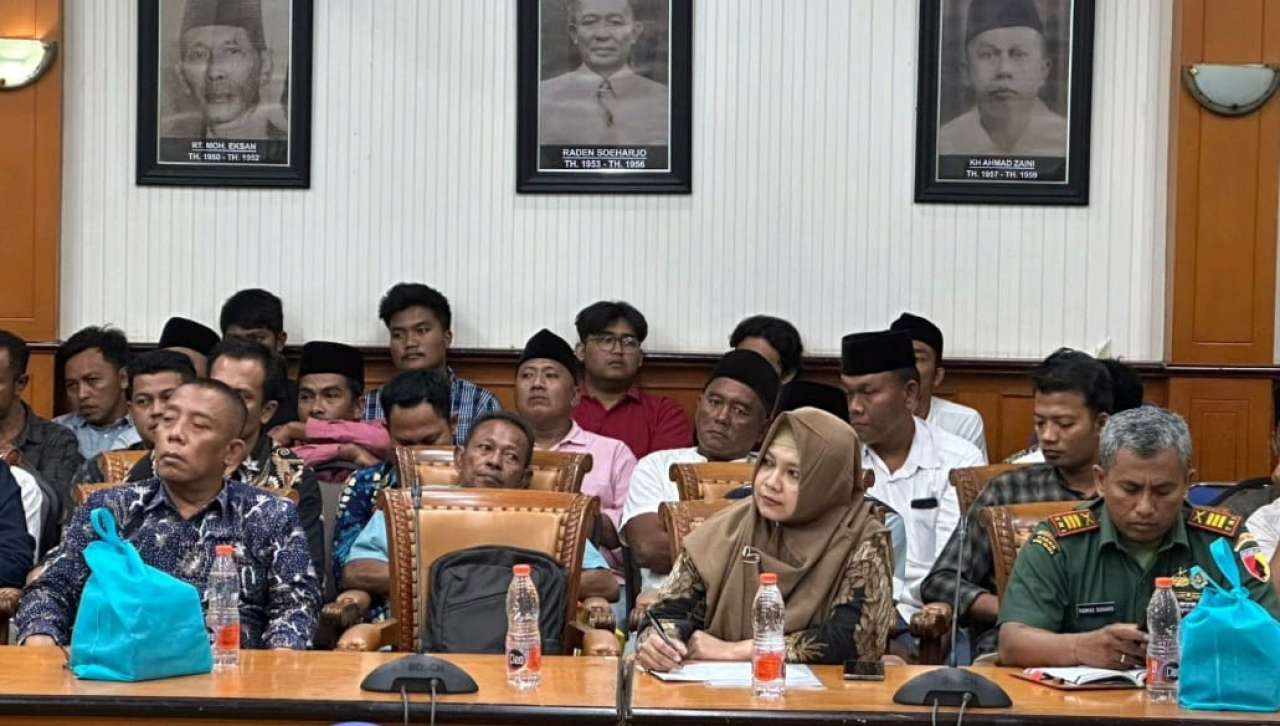 Saat sosialisasi pengeboran sumur migas oleh KKKS PC Ketapang II Ltd.