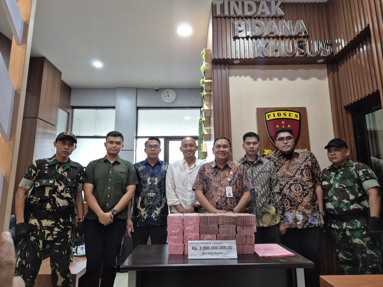 Uang yang disita dari PT DJA