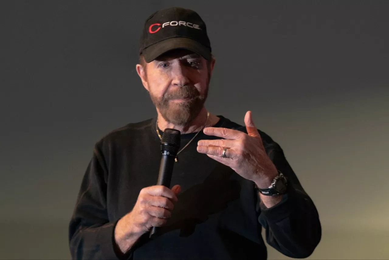 Aktor Laga Chuck Norris Meninggal Dunia di Usia 86 Tahun