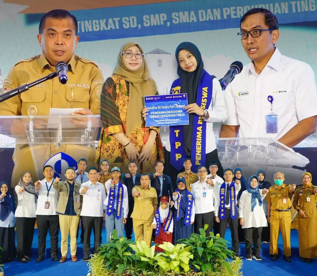 Pupuk Kaltim Tebar Beasiswa Pendidikan