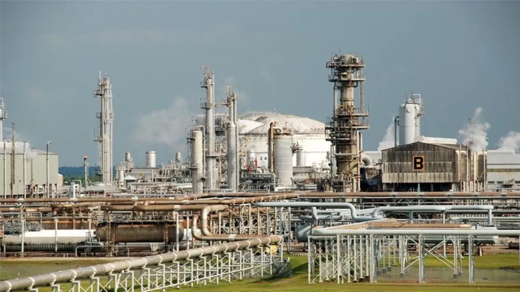 Badak LNG Siapkan Reaktivasi Tiga Train