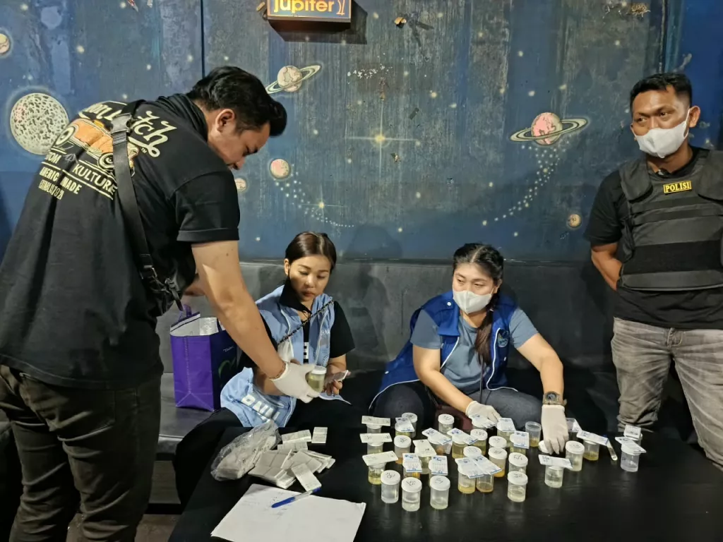 Razia Hiburan Malam Bontang, Tiga Positif Narkotika