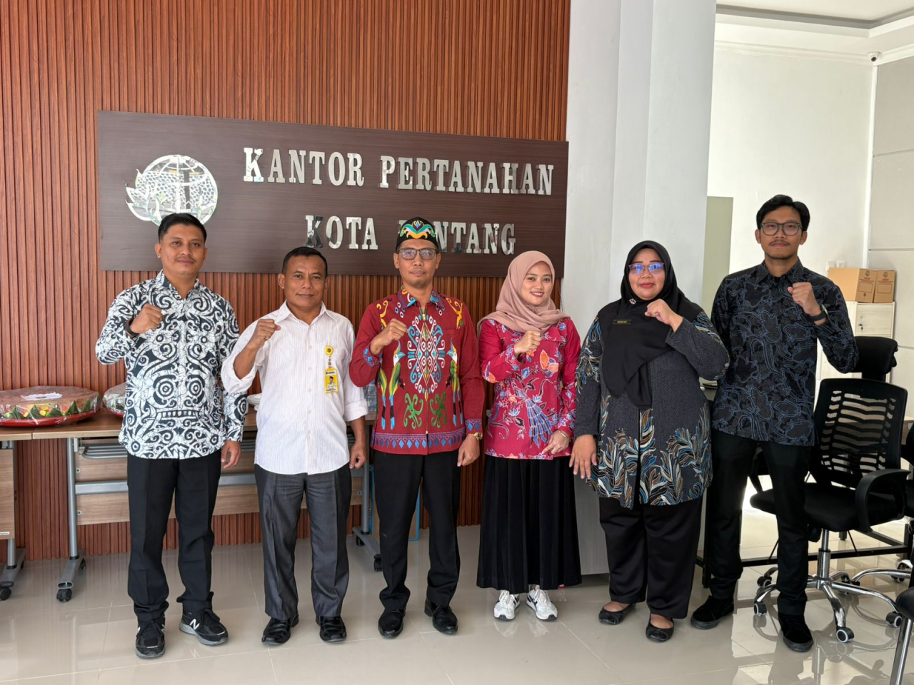 Peresmian ruang Pelayanan ATR/BPN Bontang usai dilakukan renovasi.