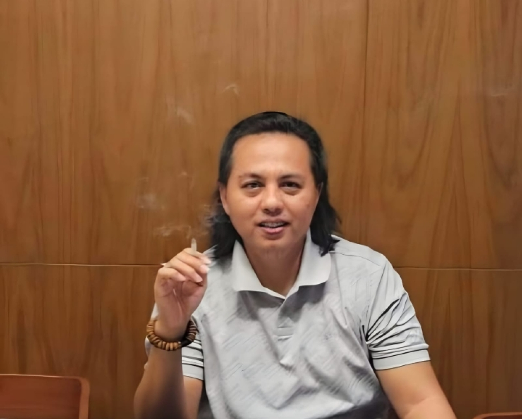 Gus Lilur