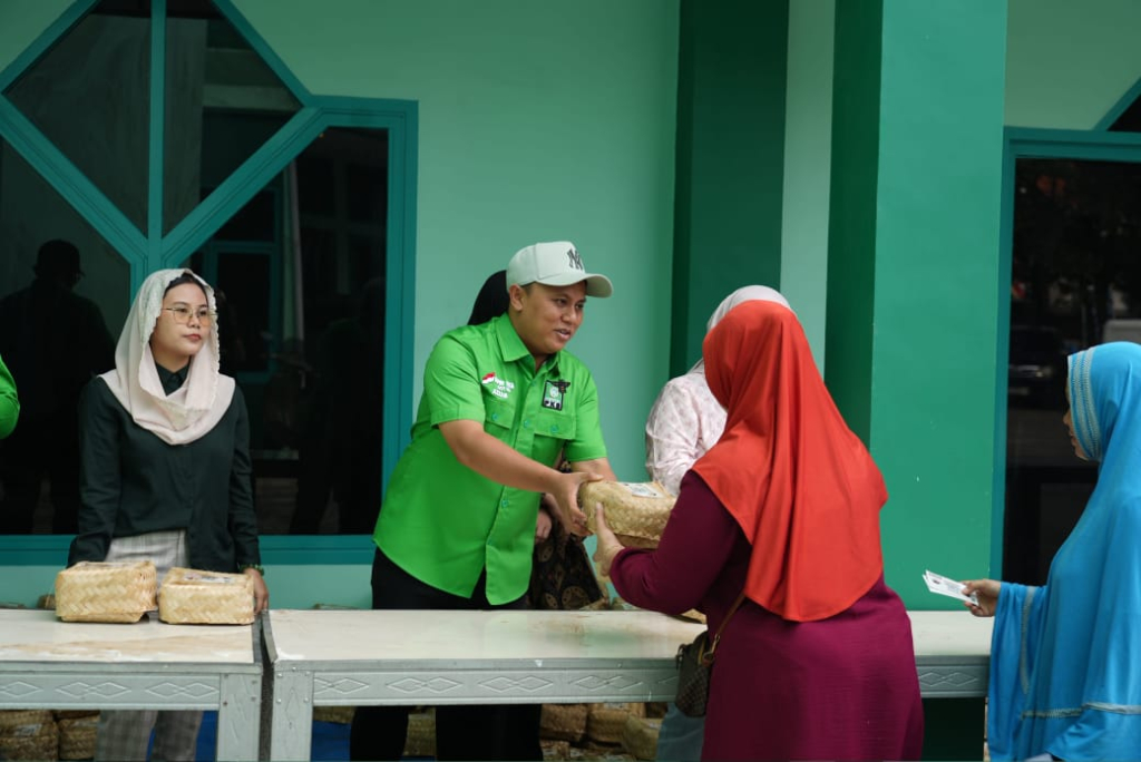 PKB Jatim Salurkan Lebih dari Seribu Hewan Kurban