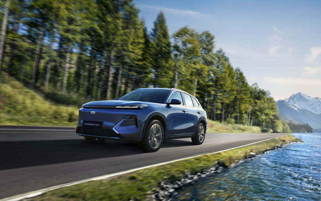 Geely Starray EM-i Tawarkan Jangkauan Lebih dari 1.000 km dengan Efisiensi Tinggi