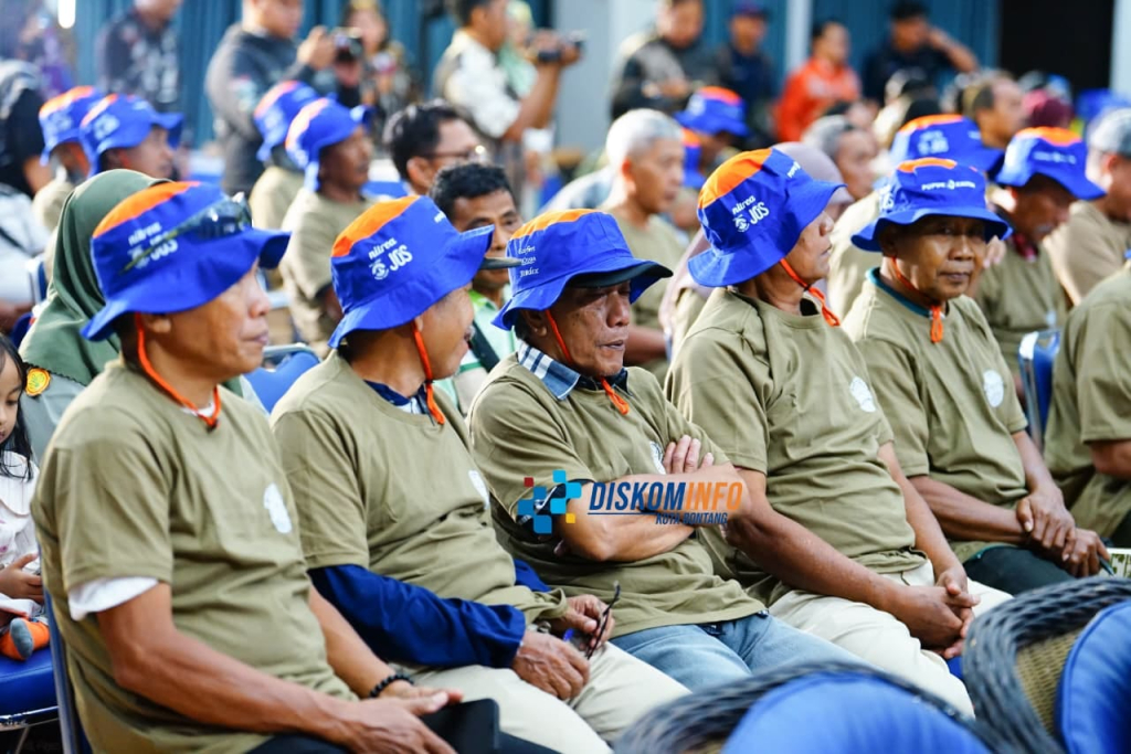 Pupuk Kaltim Latih Petani Kompos