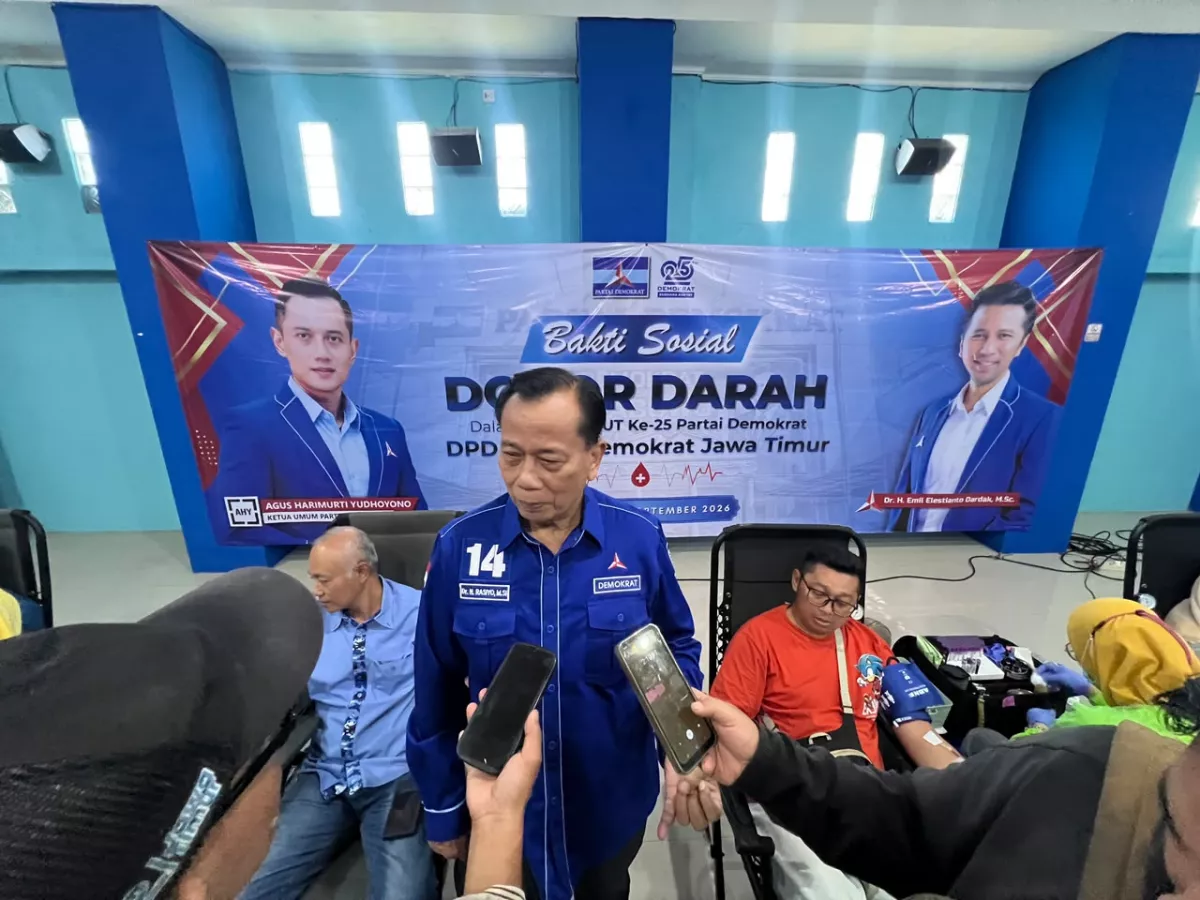 Donor darah partai Demokrat Jatim
