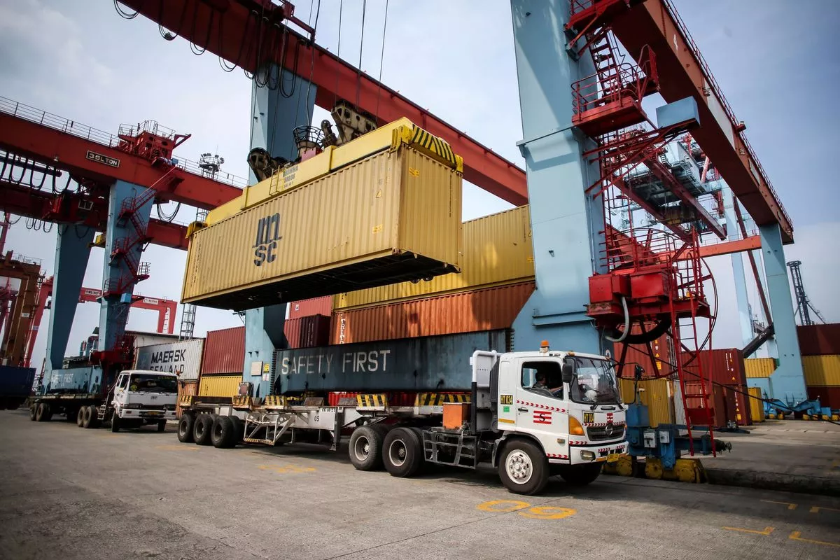 Lampaui Perkiraan, Neraca Perdagangan RI hingga Agustus 2026 Surplus